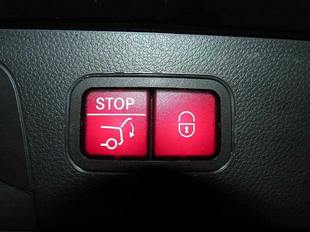 Mercedes Benz GLC Class 2019 Negro - Importación desde Corea - HF Imports Iquique - Foto 15