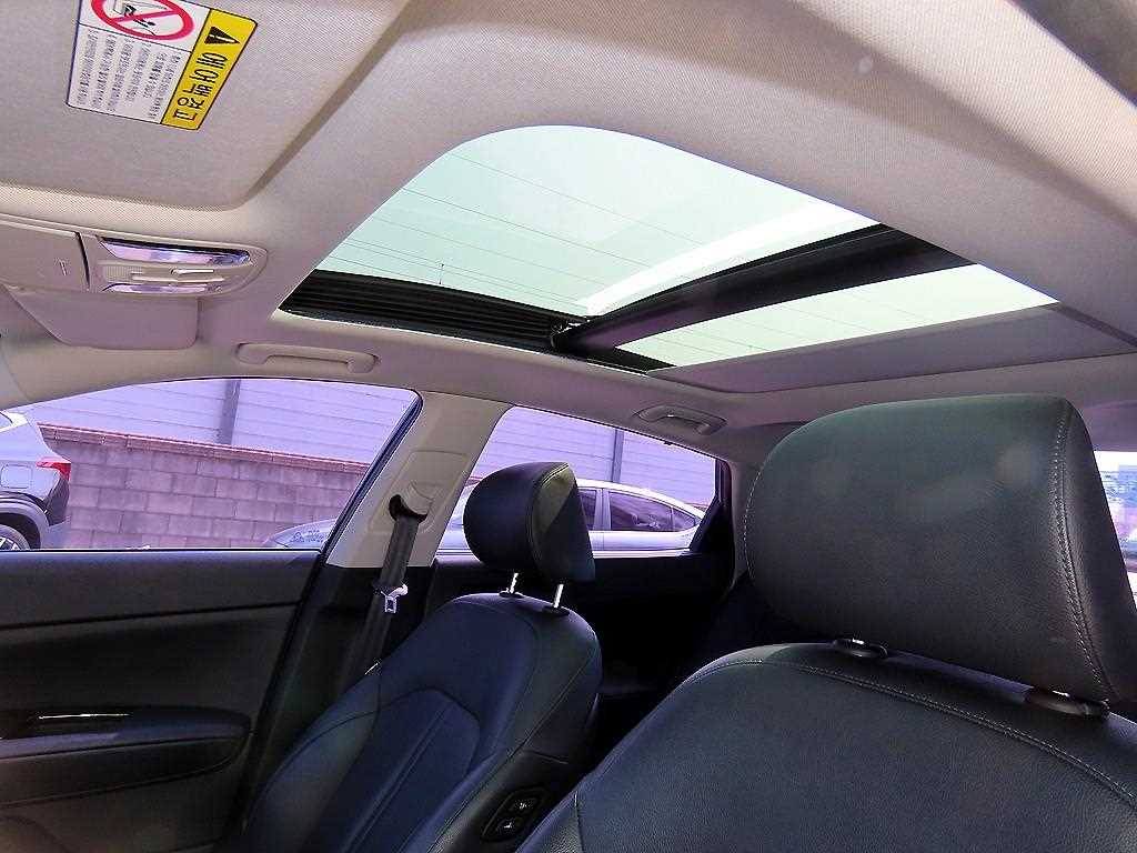 KIA K5 2016 Negro - Importación desde Corea - HF Imports Iquique - Foto 17