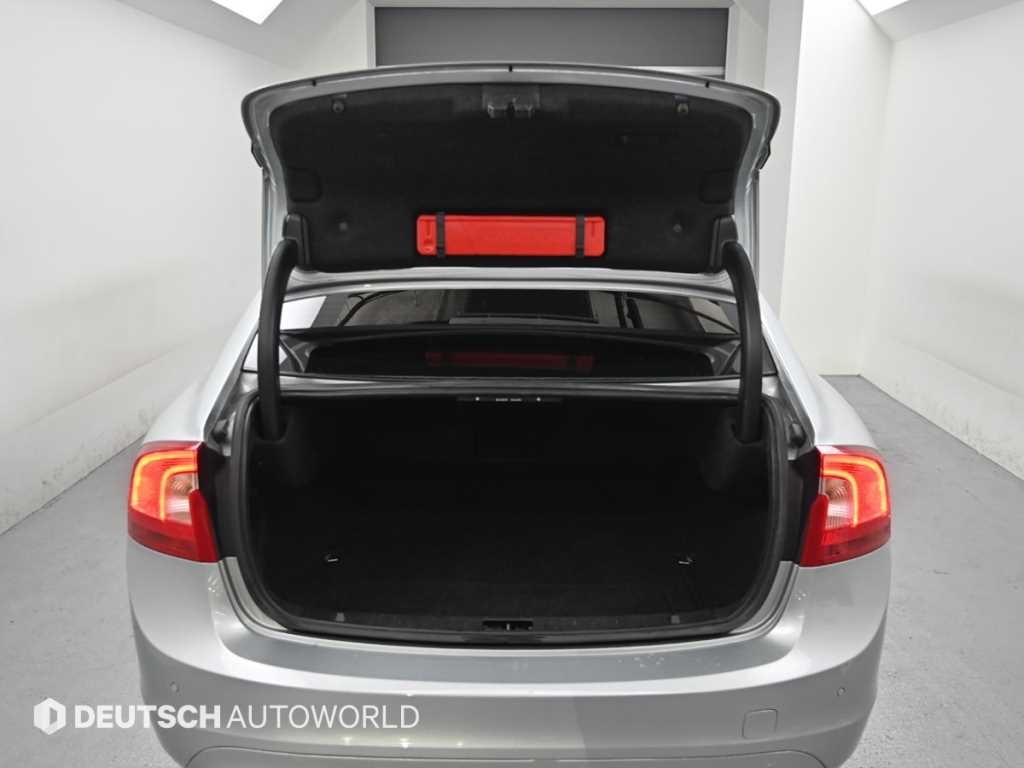 Volvo S60 2016 Gris - Importación desde Corea - HF Imports Iquique - Foto 19