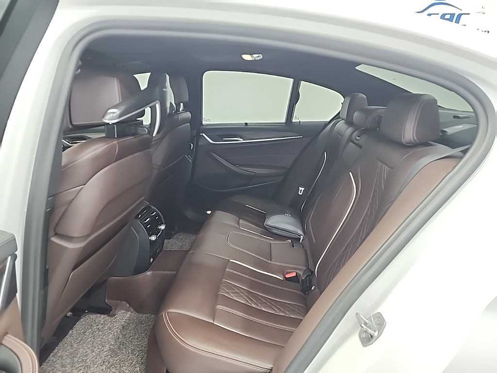 BMW 5 Series - Vista 12