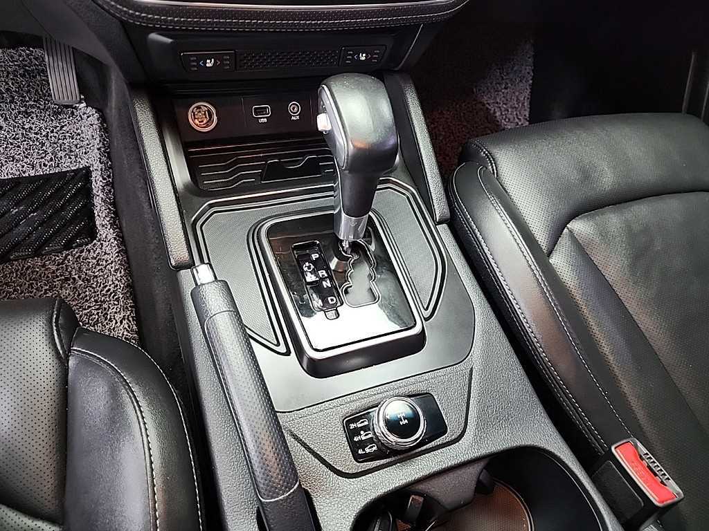 Ssangyong Rexton - Vista 8