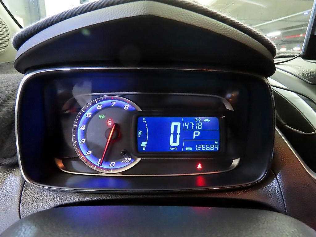 Chevrolet Trax - Vista 9