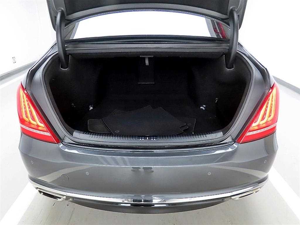 Genesis EQ900 - Vista 5