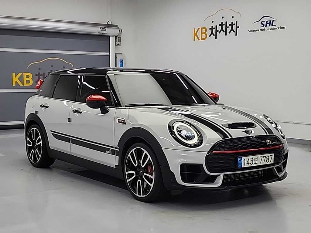 Mini Clubman - Vista 4