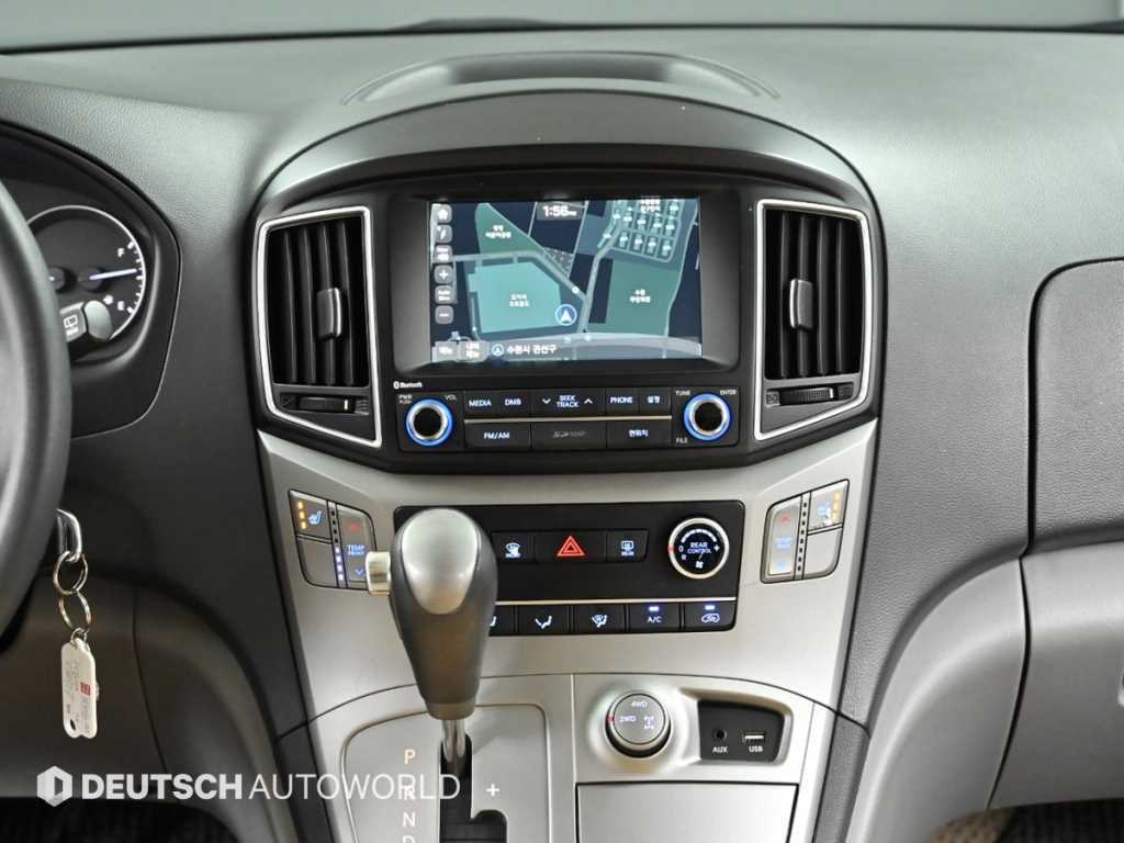 HYUNDAI Starex 2017 - Importación desde Corea - HF Imports Iquique - Foto 14