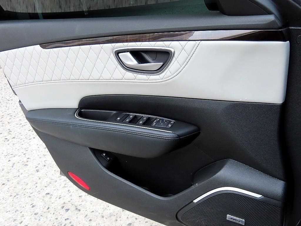 SAMSUNG SM6 - Vista 11