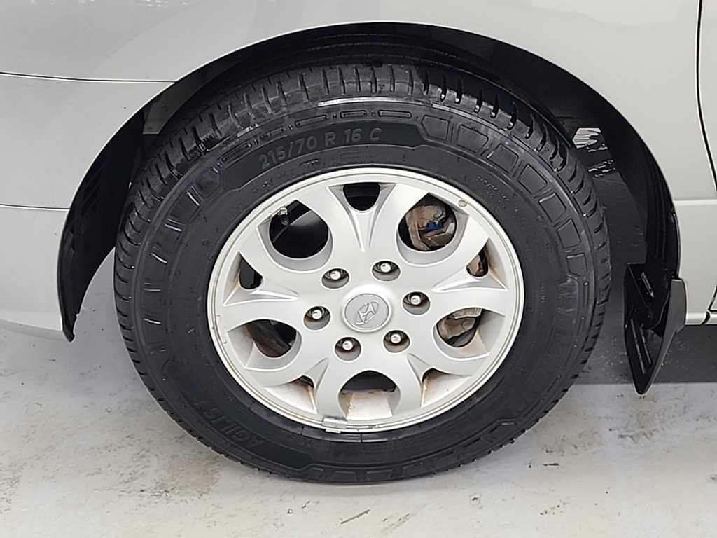 HYUNDAI Starex 2016 Plateado - Importación desde Corea - HF Imports Iquique - Foto 19