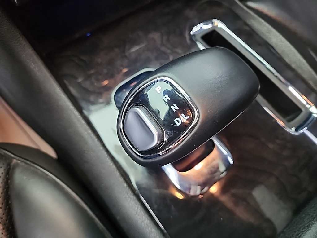 Chrysler 300C - Vista 8