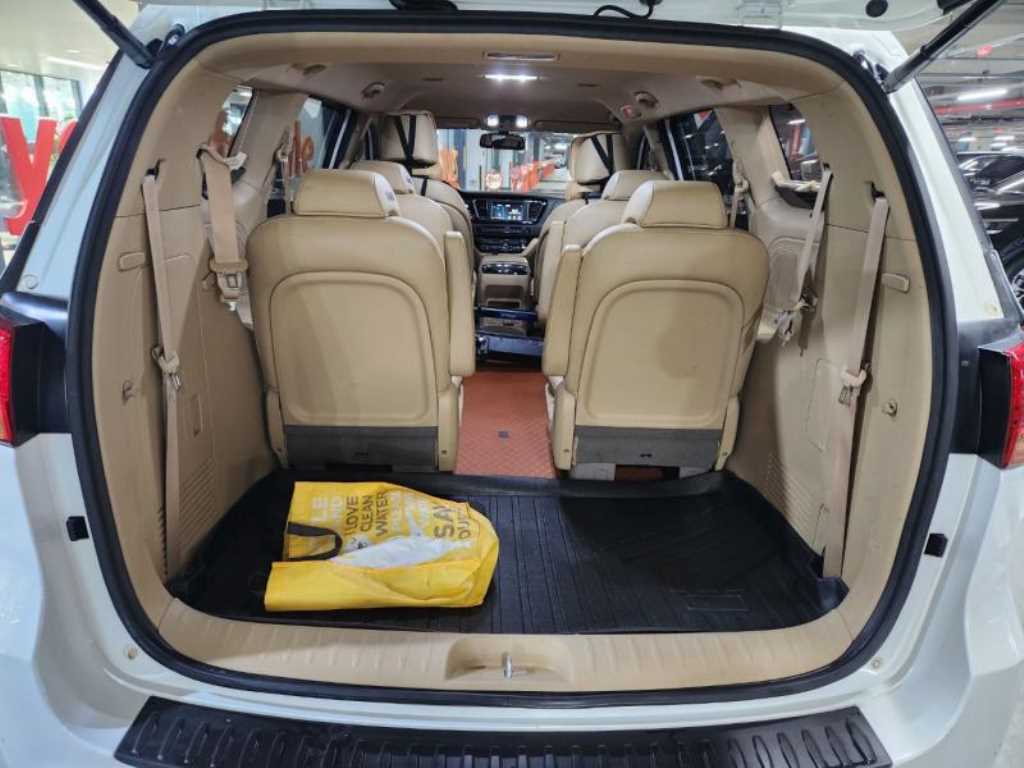 KIA Carnival 2018 Blanco - Importación desde Corea - HF Imports Iquique - Foto 17