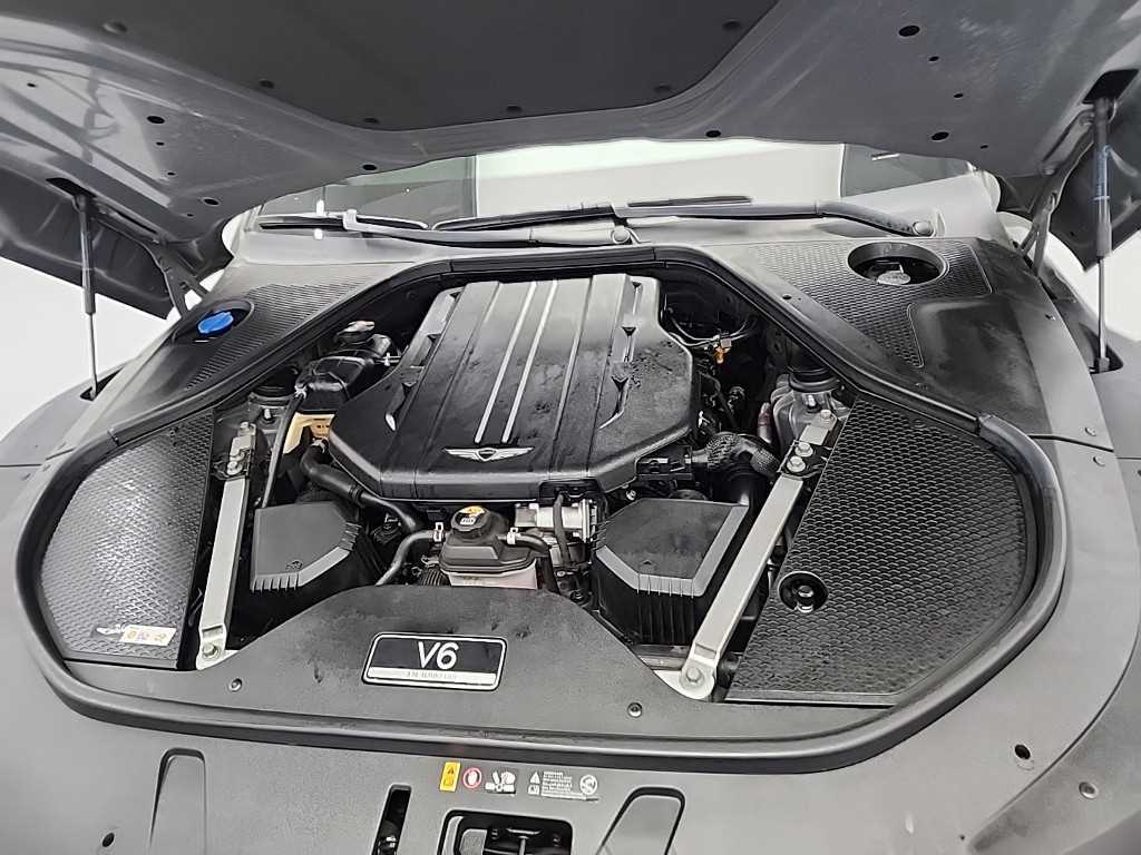 Genesis G90 - Vista 6