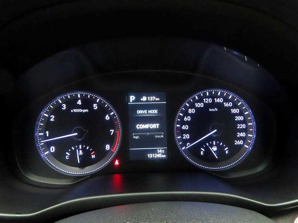 HYUNDAI Grandeur - Vista 5