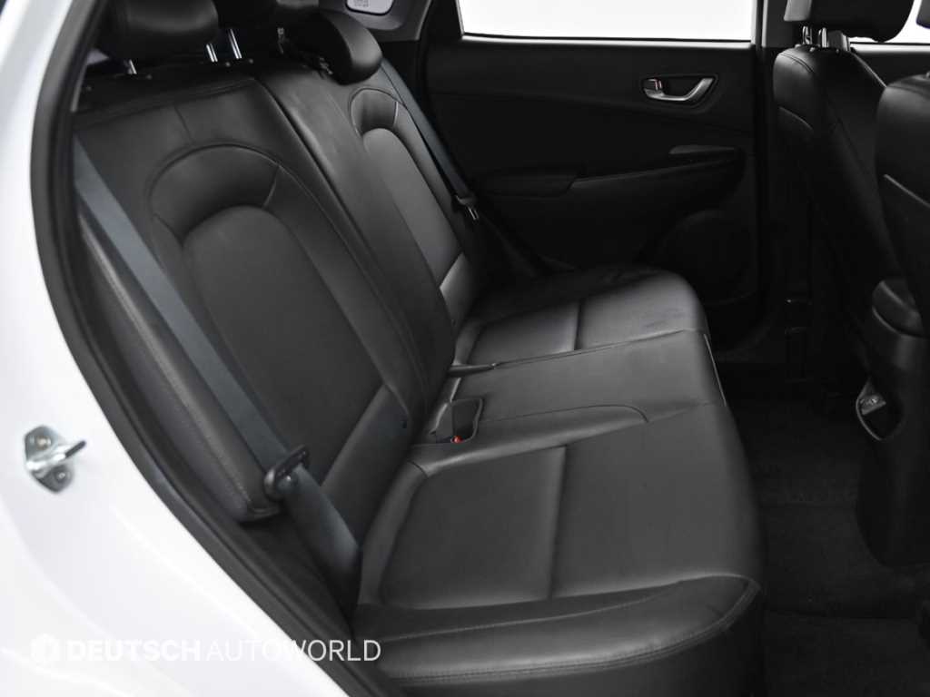 HYUNDAI Kona - Vista 12