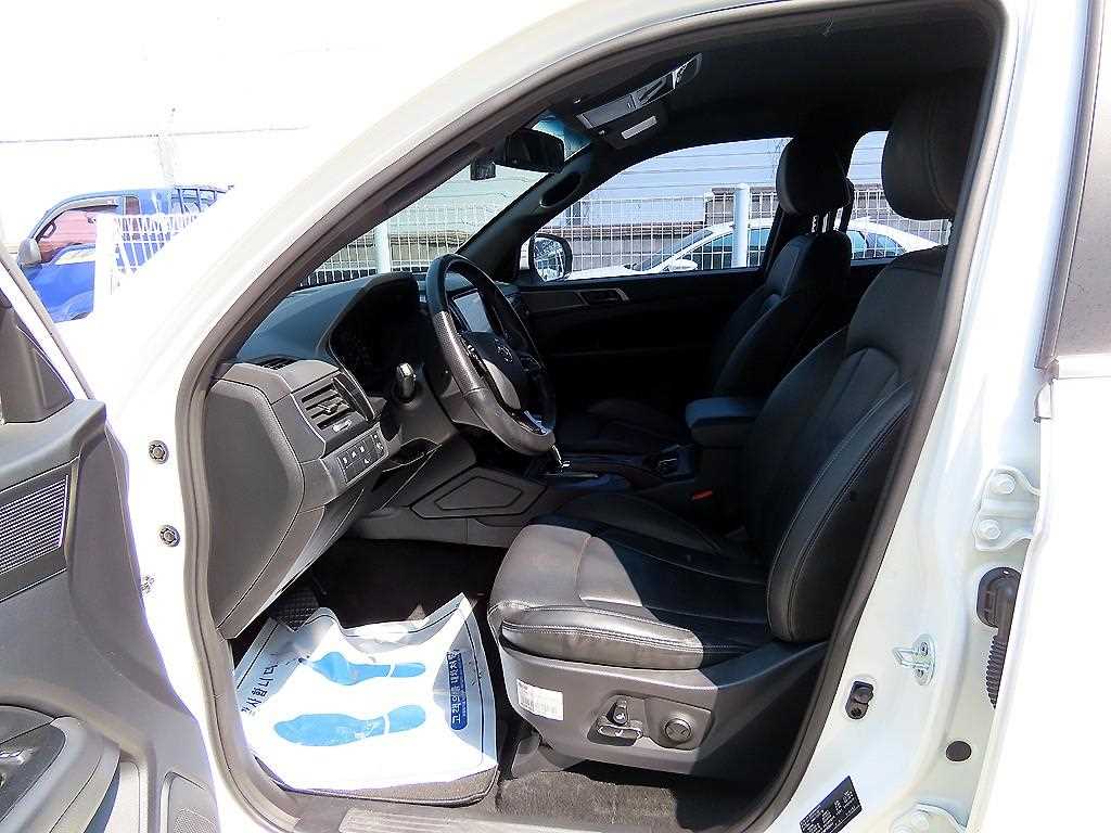 Ssangyong Rexton - Vista 5