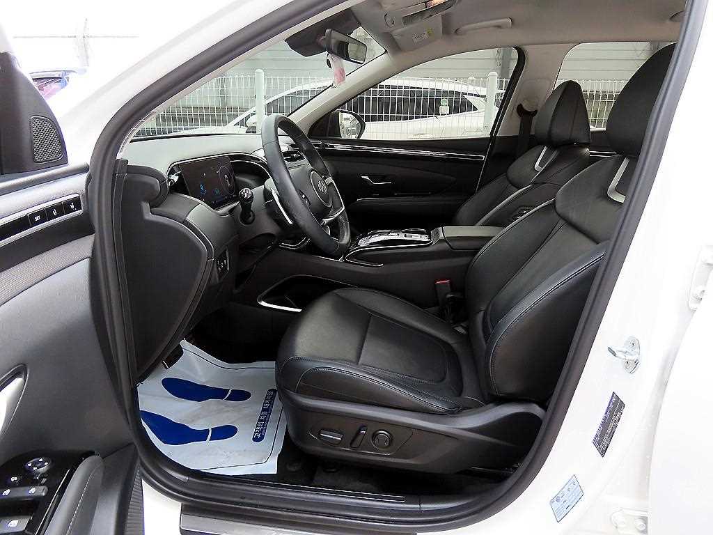 HYUNDAI Tucson - Vista 5