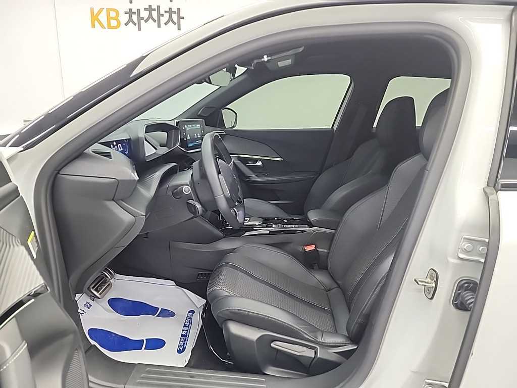 Peugeot 2008 - Vista 11