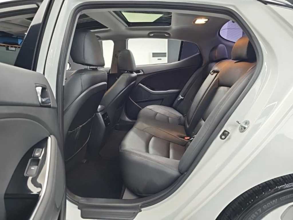 KIA K5 2015 Blanco - Importación desde Corea - HF Imports Iquique - Foto 19