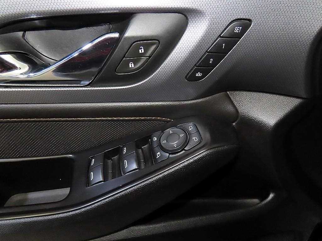 Chevrolet Travers 2020 Negro - Importación desde Corea - HF Imports Iquique - Foto 13