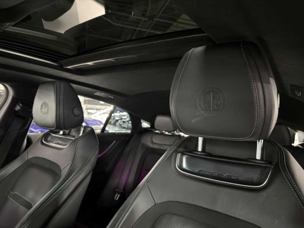 Mercedes Benz AMG GT - Vista 10