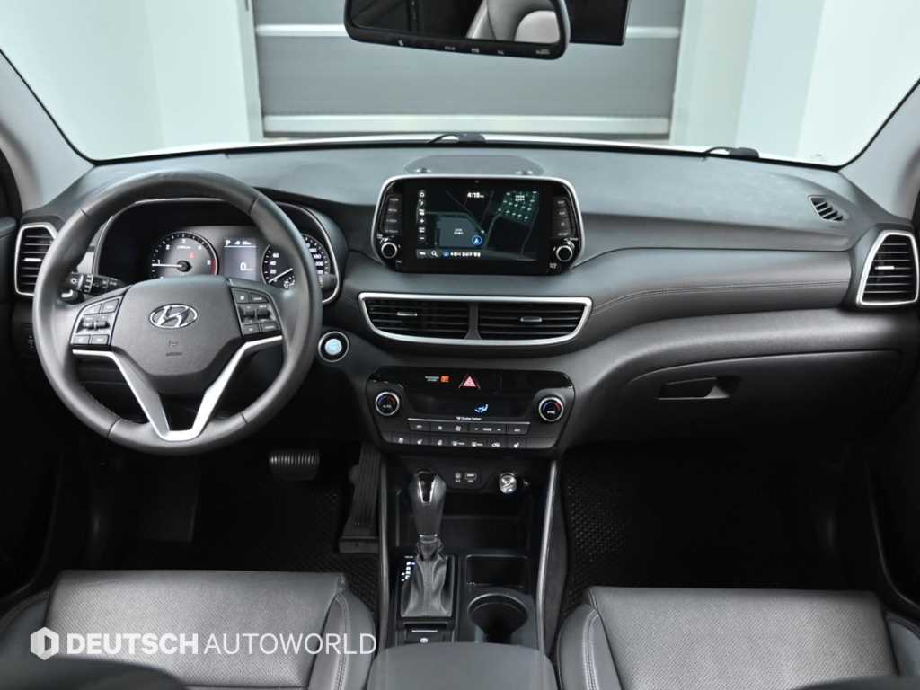 HYUNDAI Tucson - Vista 7