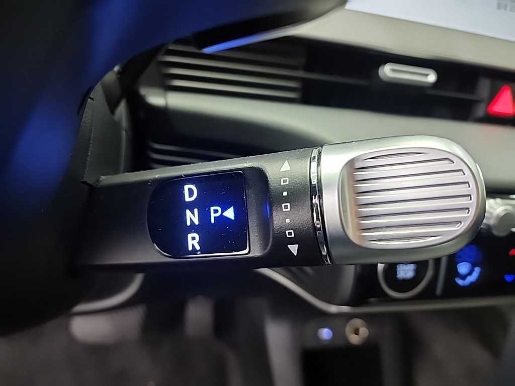 HYUNDAI Ioniq 5 - Vista 8