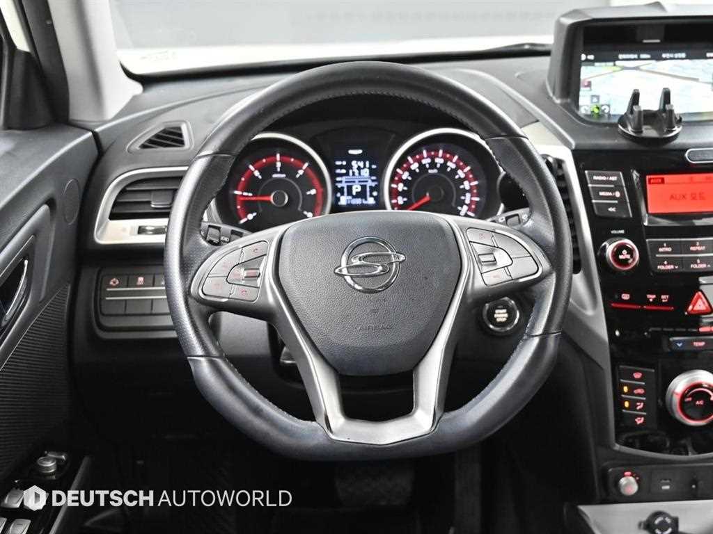 Ssangyong Tivoli - Vista 12