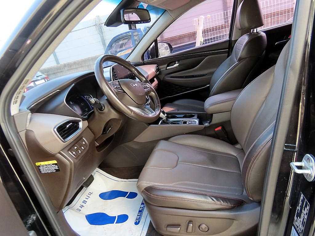 HYUNDAI Santa Fe - Vista 5