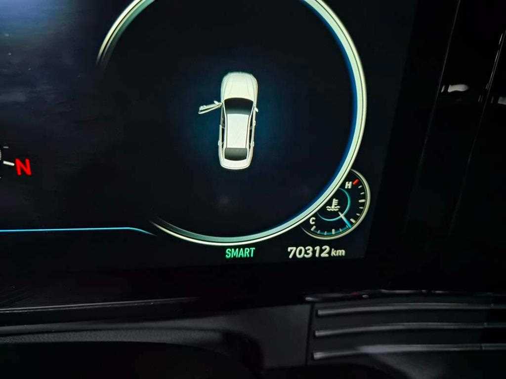 HYUNDAI Grandeur - Vista 9