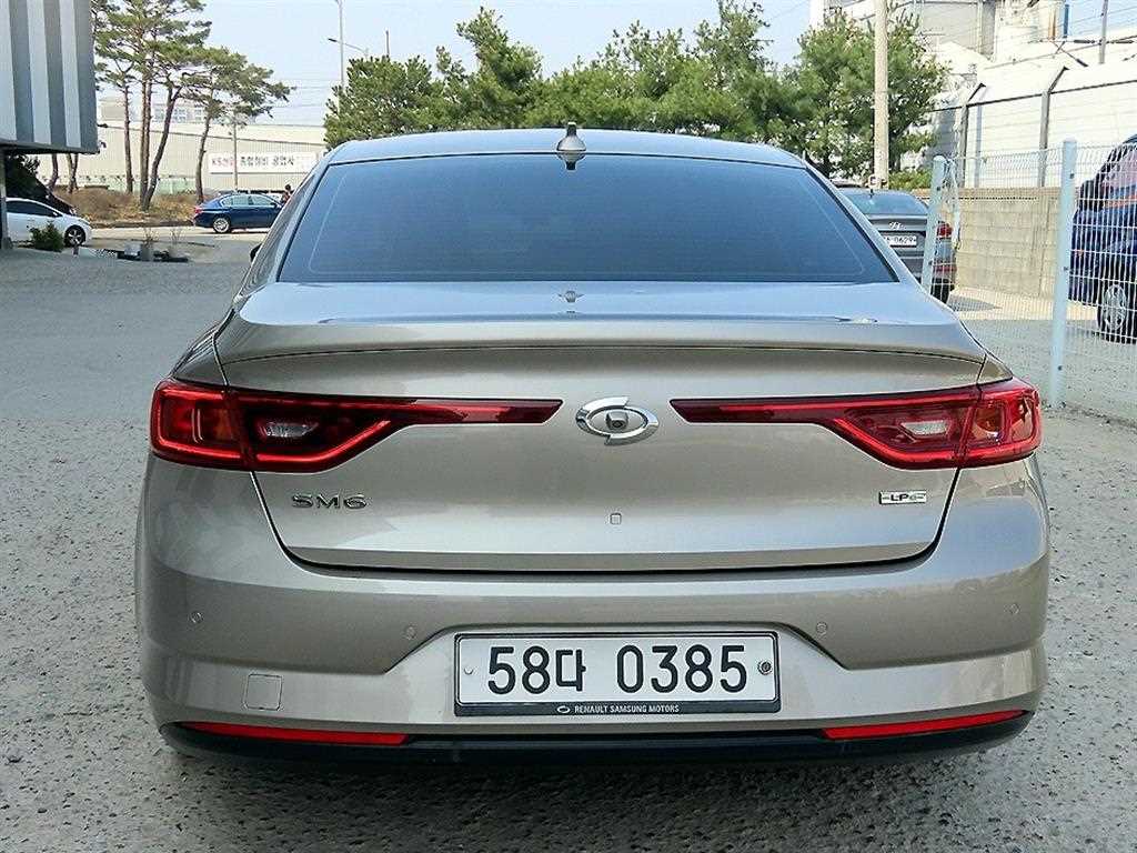 SAMSUNG SM6 - Vista 4