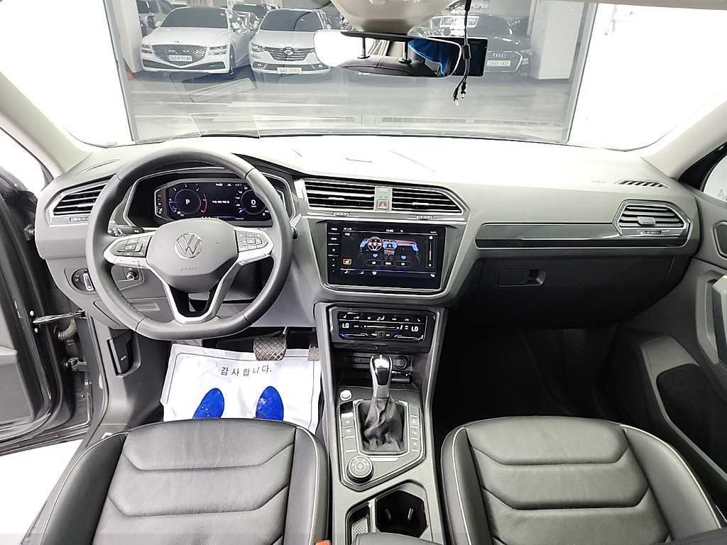 Volkswagen Tiguan - Vista 7