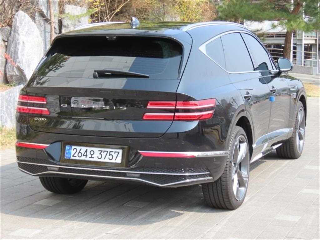 Genesis GV80 - Vista 3