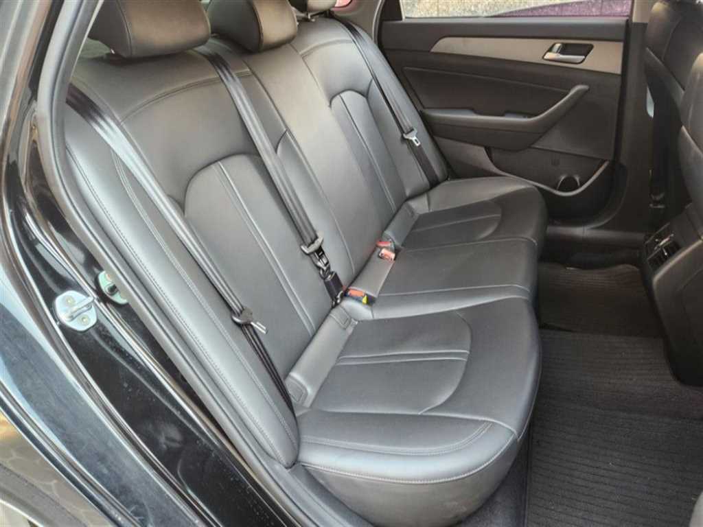 HYUNDAI Sonata - Vista 8