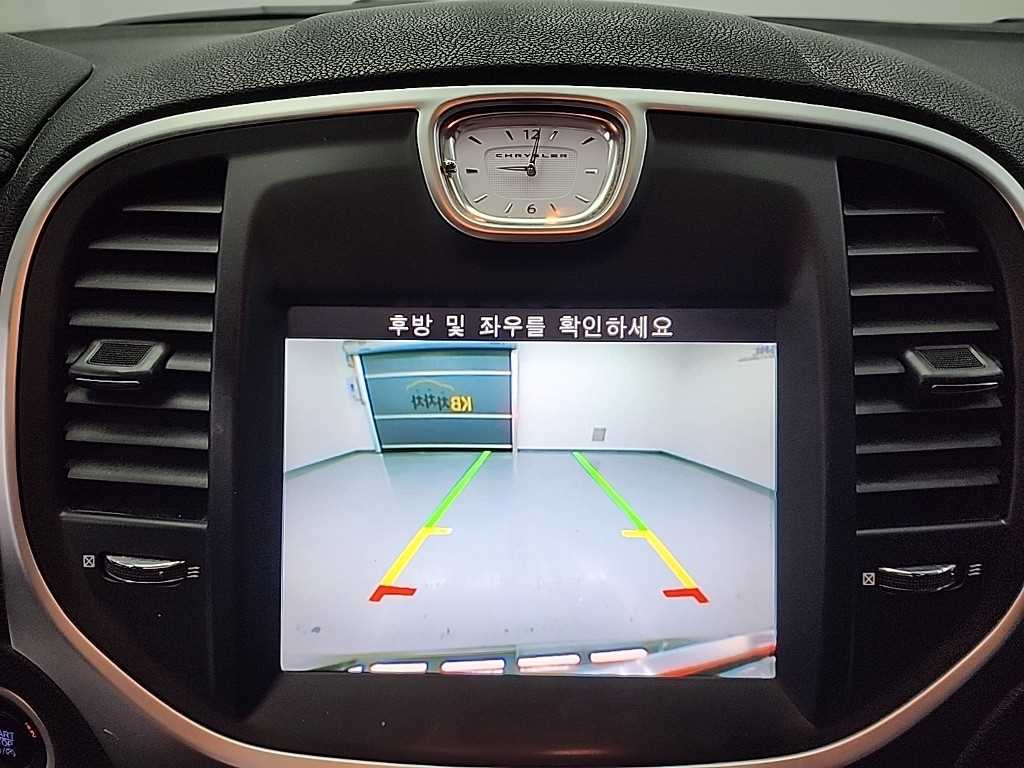 Chrysler 300C 2014 Negro - Importación desde Corea - HF Imports Iquique - Foto 16