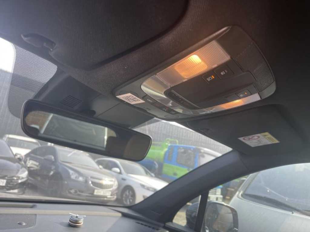 KIA Sorento - Vista 11