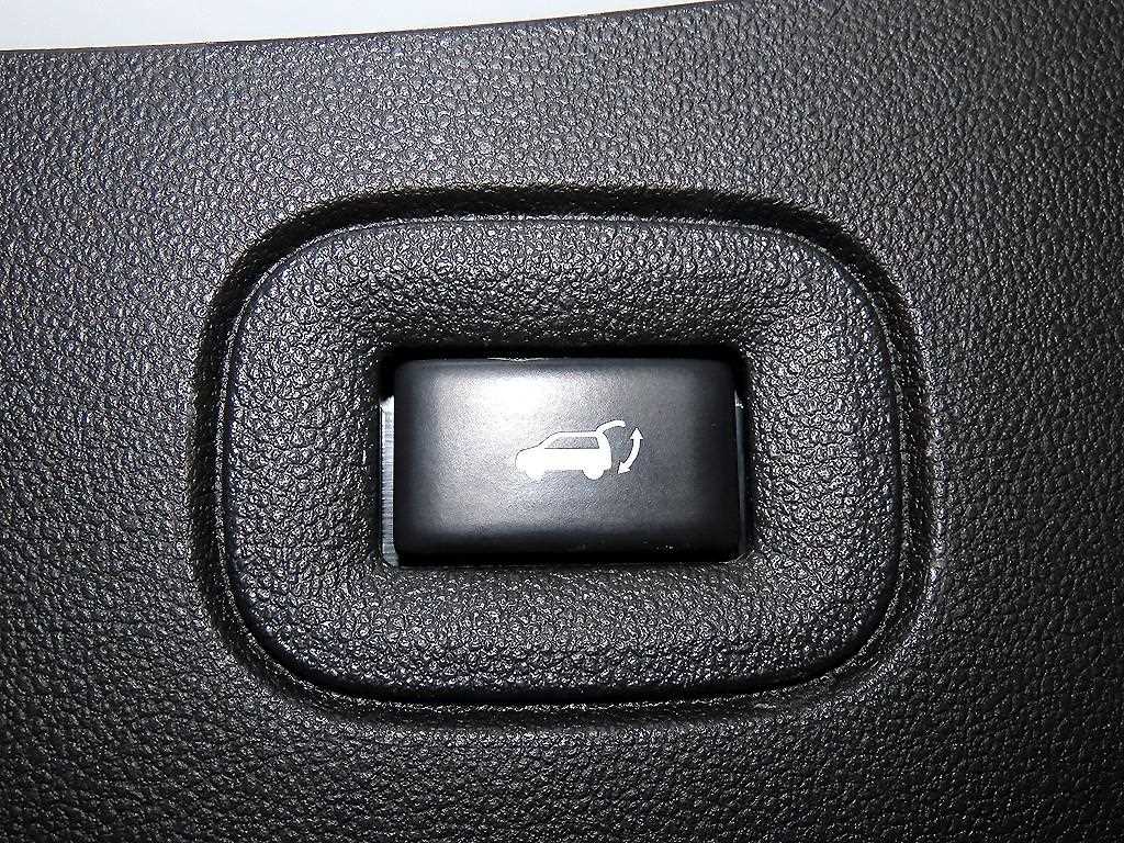 SAMSUNG QM6 2021 Blanco - Importación desde Corea - HF Imports Iquique - Foto 16