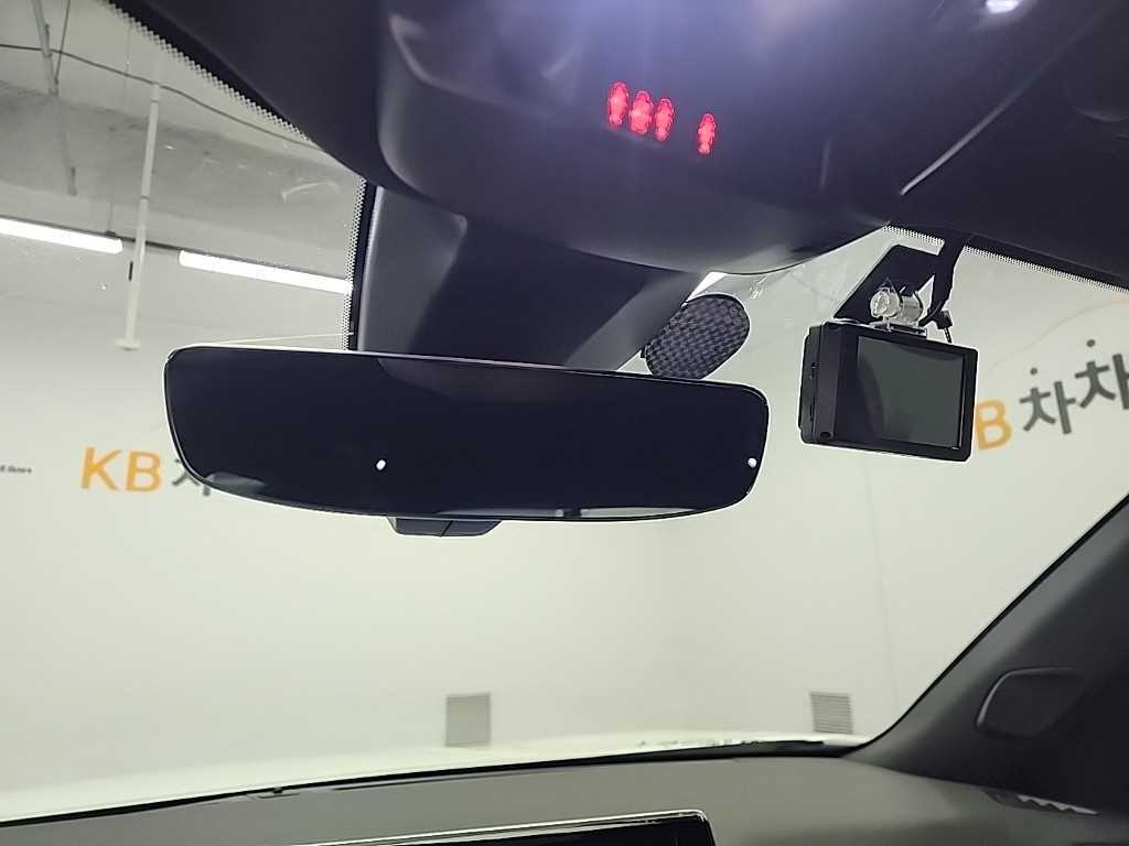 Peugeot 2008 2023 Blanco - Importación desde Corea - HF Imports Iquique - Foto 18