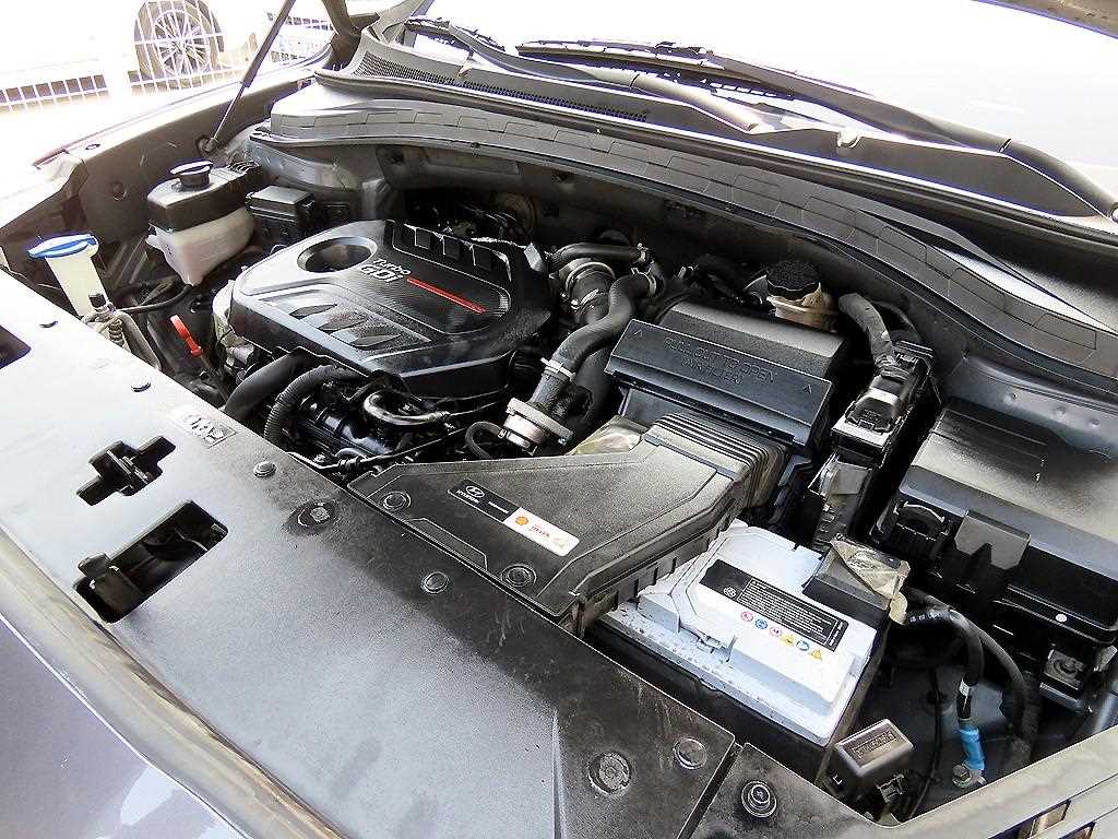 HYUNDAI Santa Fe 2019 Gris - Importación desde Corea - HF Imports Iquique - Foto 19