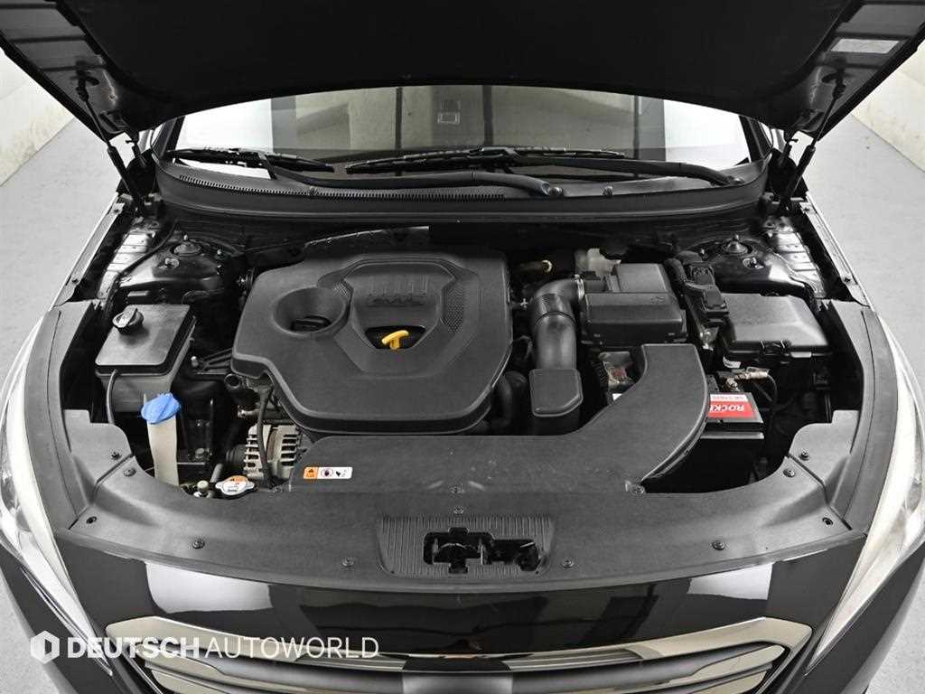 HYUNDAI Sonata - Vista 6