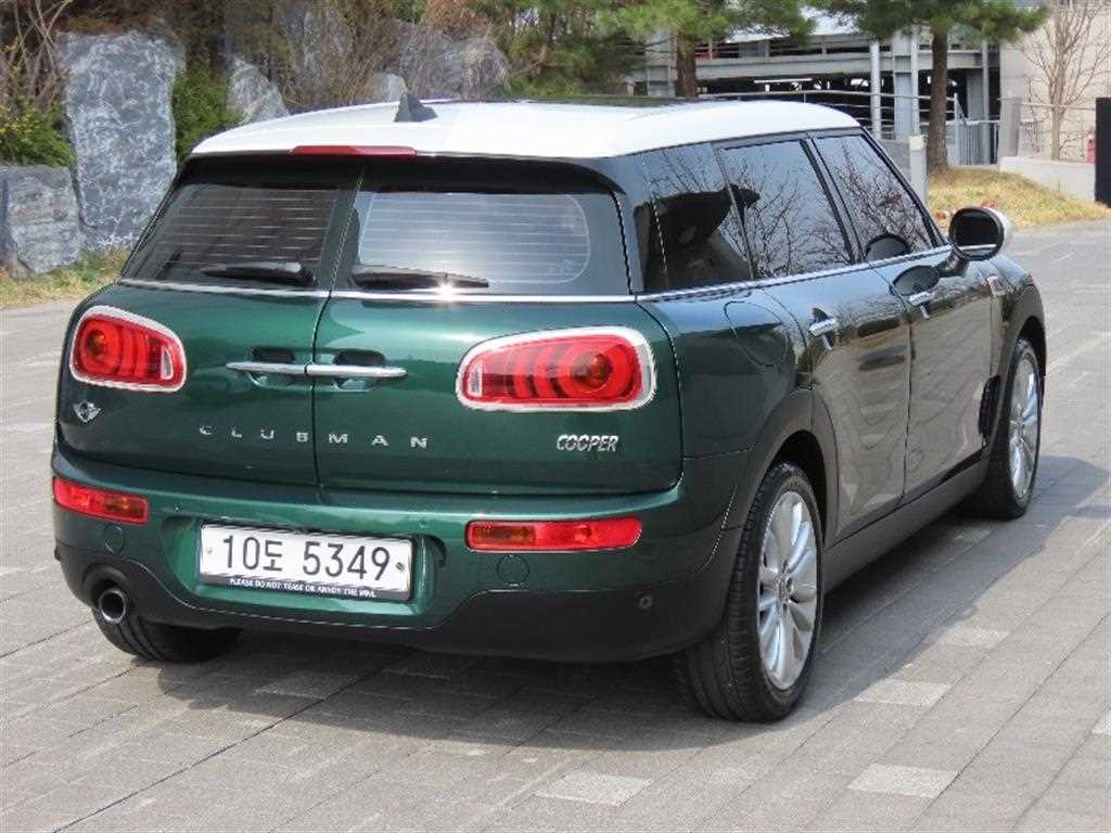 Mini Clubman - Vista 3