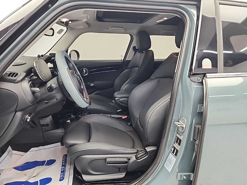 Mini Cooper - Vista 11