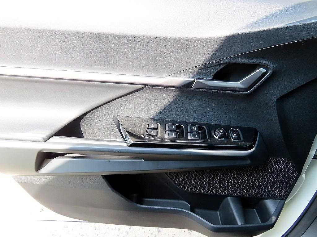 Ssangyong Torres - Vista 11