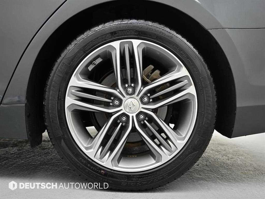 HYUNDAI Grandeur - Vista 5