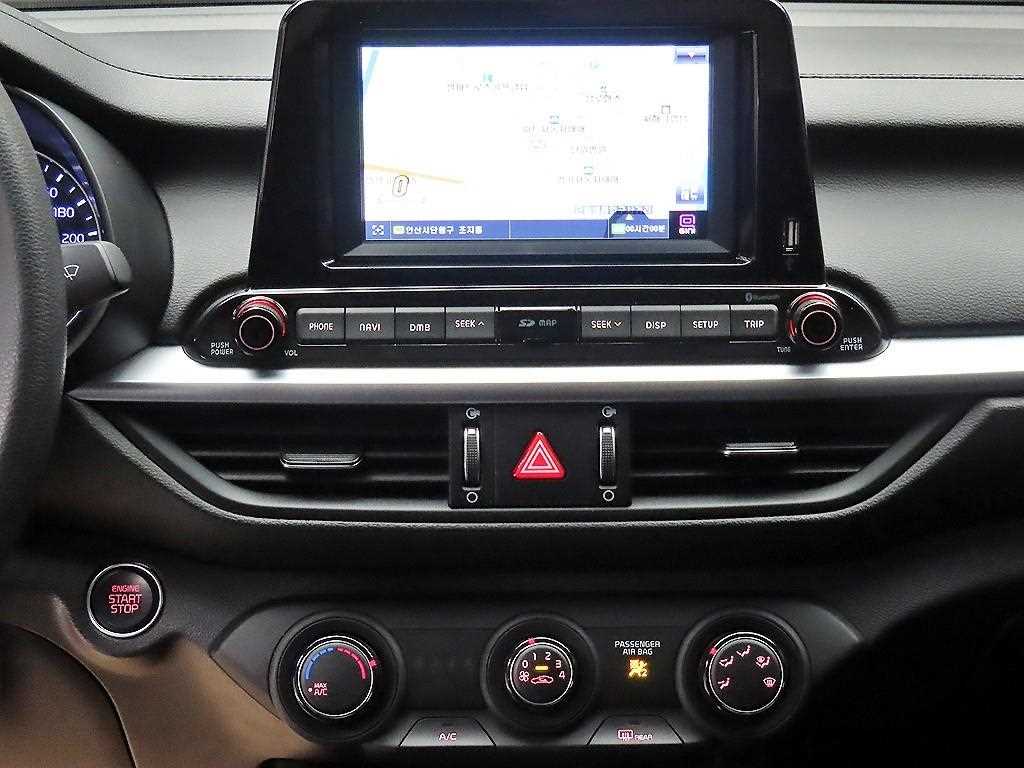 KIA K3 2022 Gris - Importación desde Corea - HF Imports Iquique - Foto 15