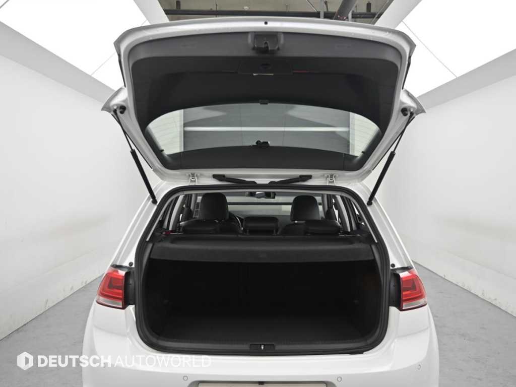 Volkswagen Golf 2014 Blanco - Importación desde Corea - HF Imports Iquique - Foto 19