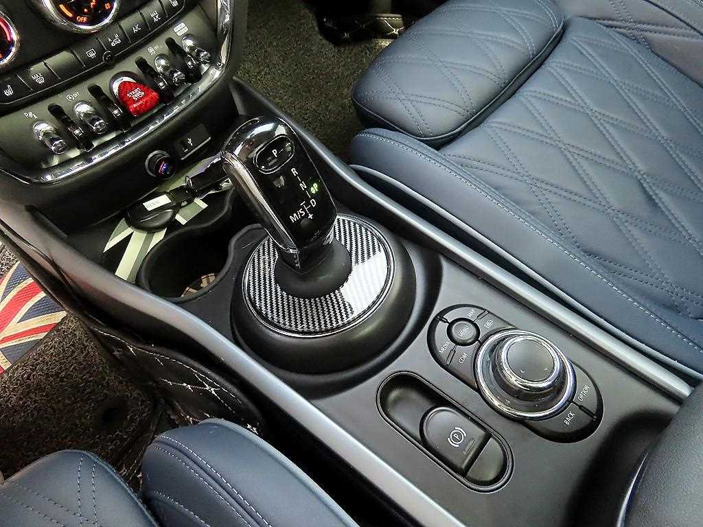 Mini Clubman - Vista 10