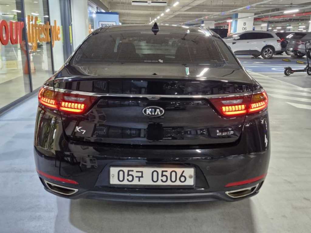 KIA K7 - Vista 5