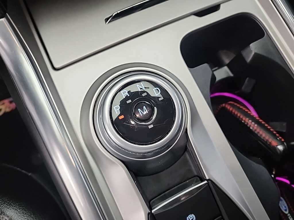 Ford Explorer - Vista 8