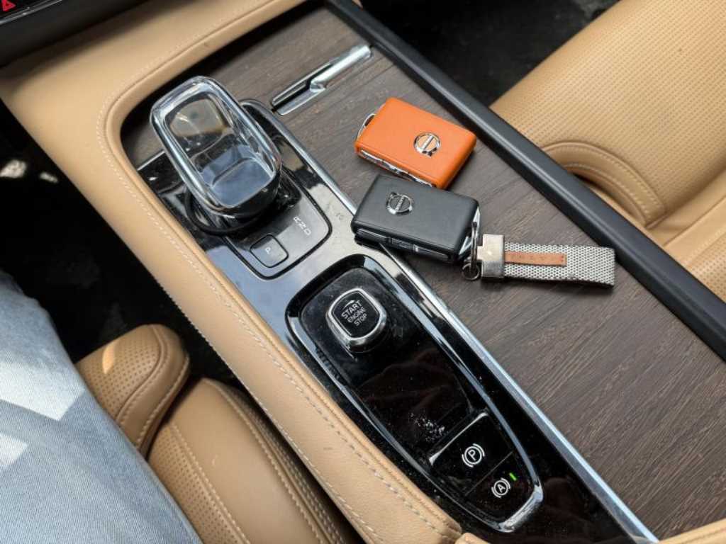 Volvo S90 - Vista 11