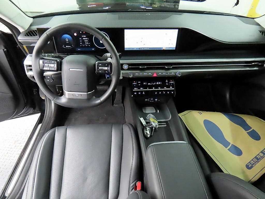 HYUNDAI Grandeur - Vista 7