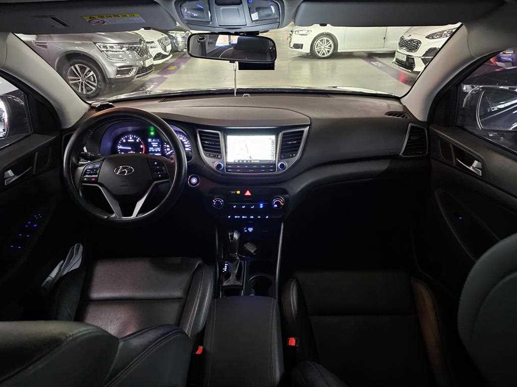HYUNDAI Tucson 2018 Gris - Importación desde Corea - HF Imports Iquique - Foto 16