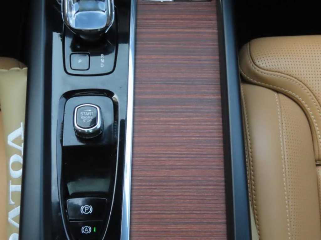 Volvo XC60 - Vista 11